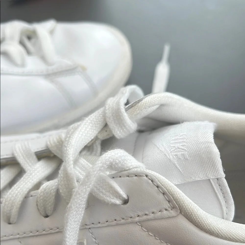 Nike Women’s Tennis Classic White‎ Sneakers